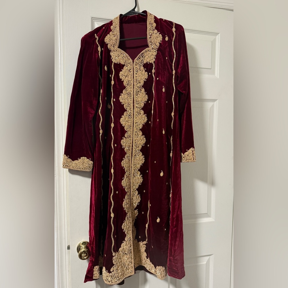 Elegant Burgundy Velvet with Gold Embroidery Salwar Kameez (3 piece)